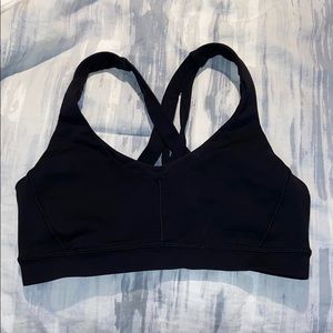LULULEMON size 6 black sports bra